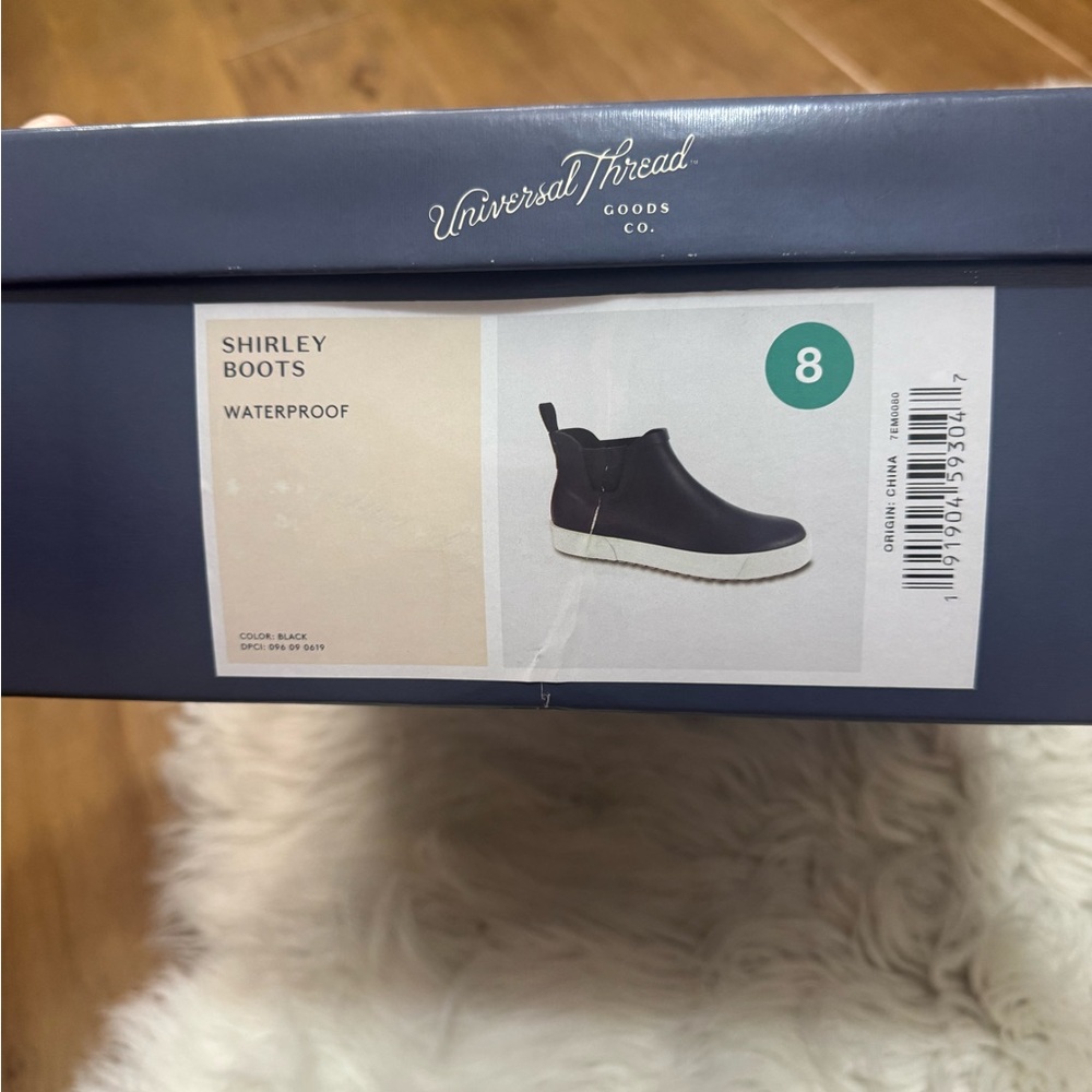 Universal Thread Black Waterproof Ankle Boots - image 6